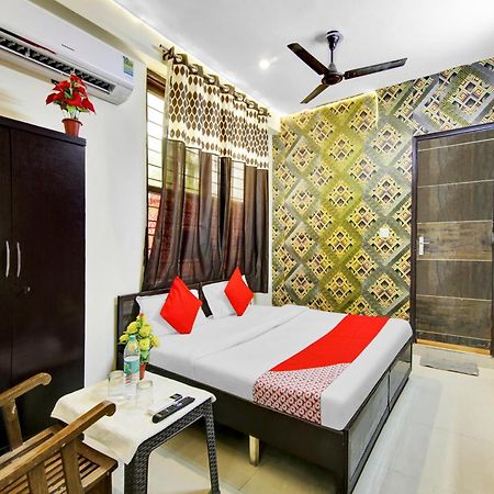 Hotel O Kailash Inn ニューデリー エクステリア 写真